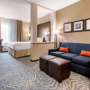 King Suite Mobility accessible
